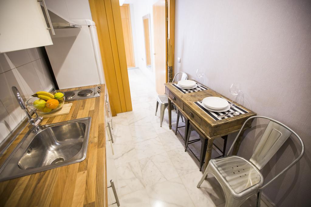 Ab Apartamentos Reding Málaga Extérieur photo