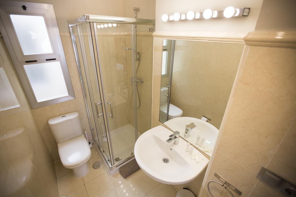 Ab Apartamentos Reding Málaga Extérieur photo