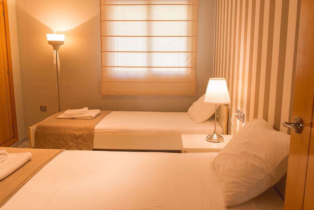 Ab Apartamentos Reding Málaga Chambre photo