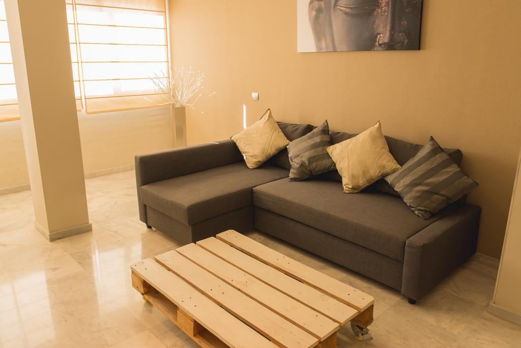 Ab Apartamentos Reding Málaga Extérieur photo