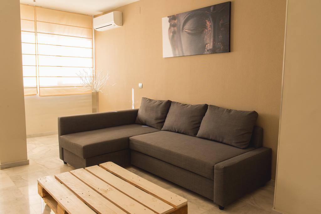 Ab Apartamentos Reding Málaga Extérieur photo