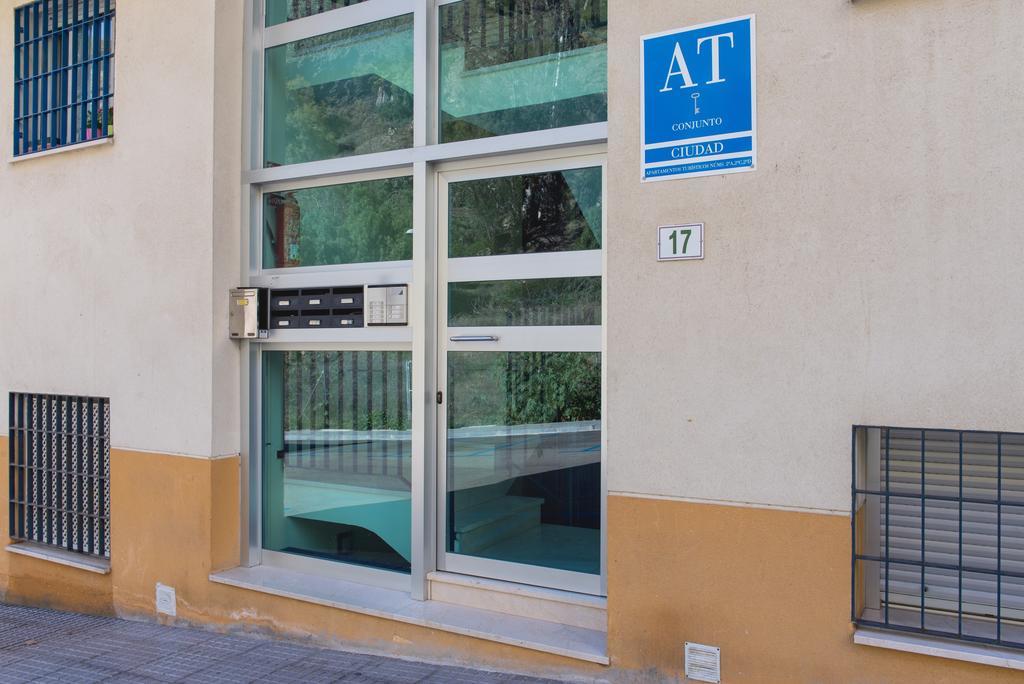 Ab Apartamentos Reding Málaga Extérieur photo