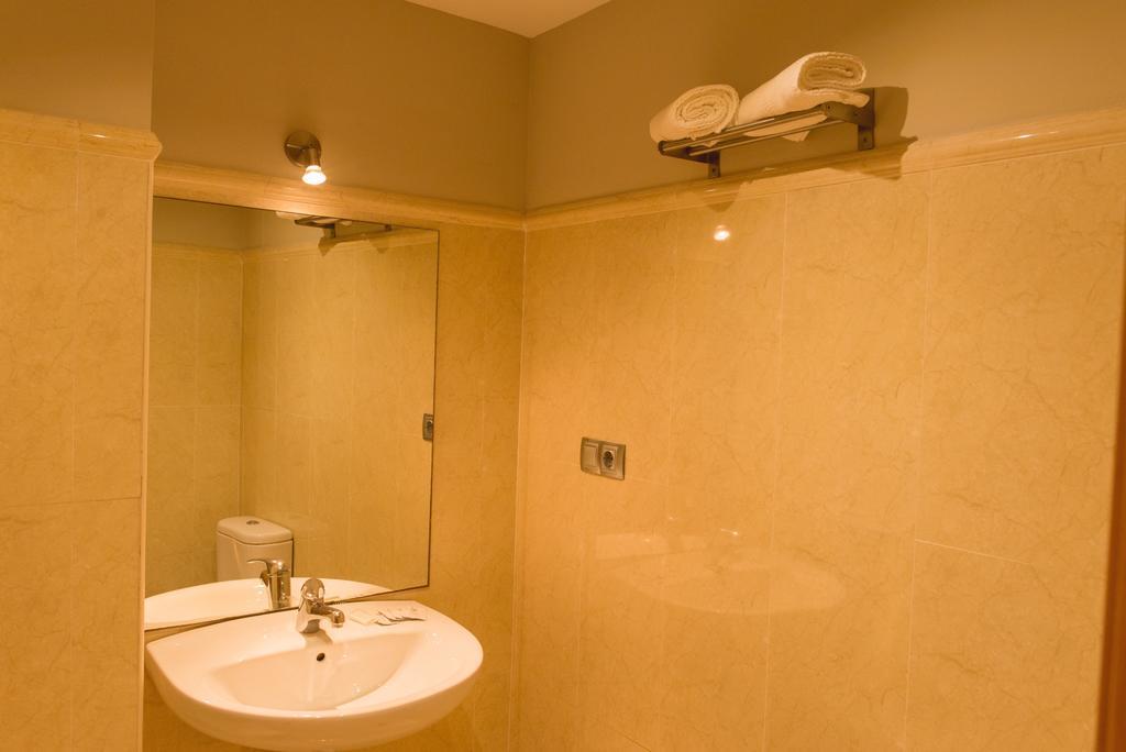 Ab Apartamentos Reding Málaga Extérieur photo